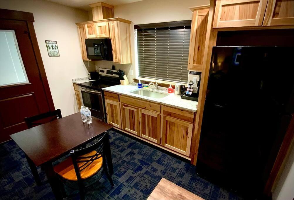 Bear Mountain - Suite 8 Grants Pass Buitenkant foto