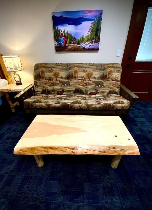 Bear Mountain - Suite 8 Grants Pass Buitenkant foto