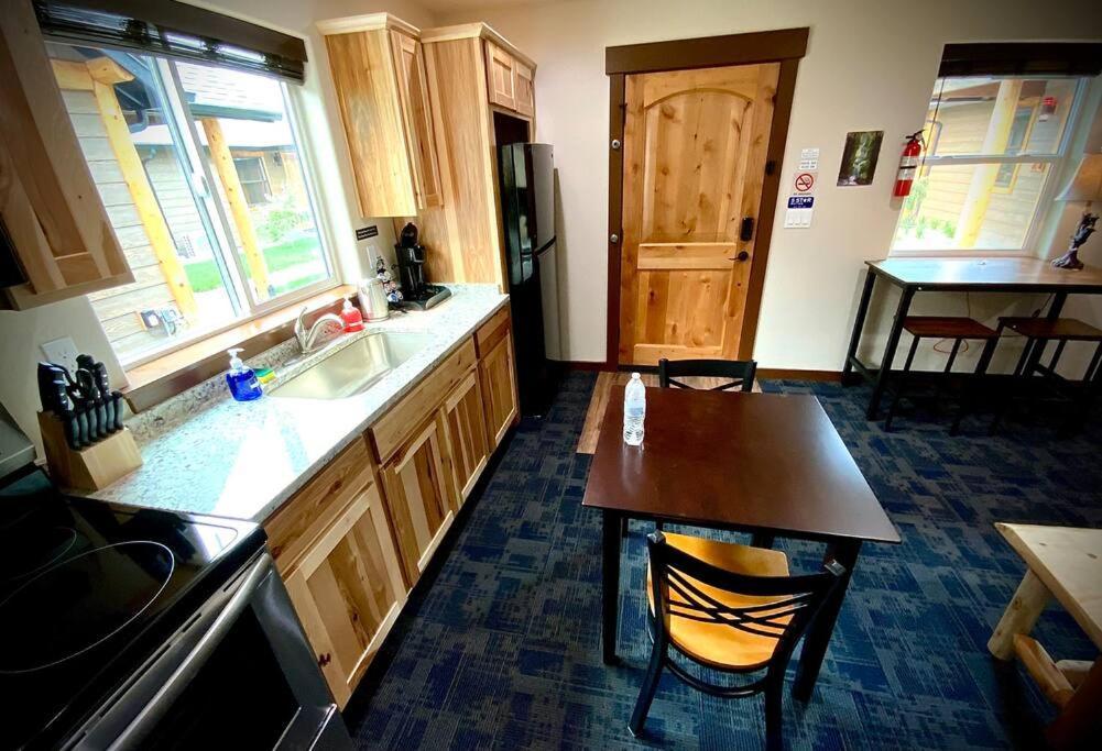Bear Mountain - Suite 8 Grants Pass Buitenkant foto