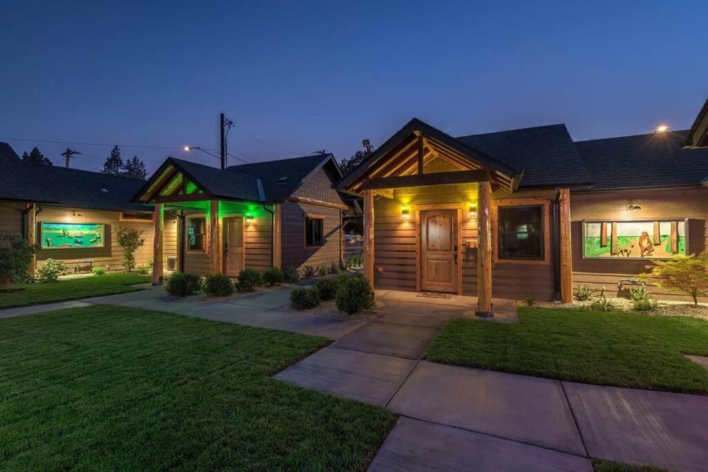 Bear Mountain - Suite 8 Grants Pass Buitenkant foto